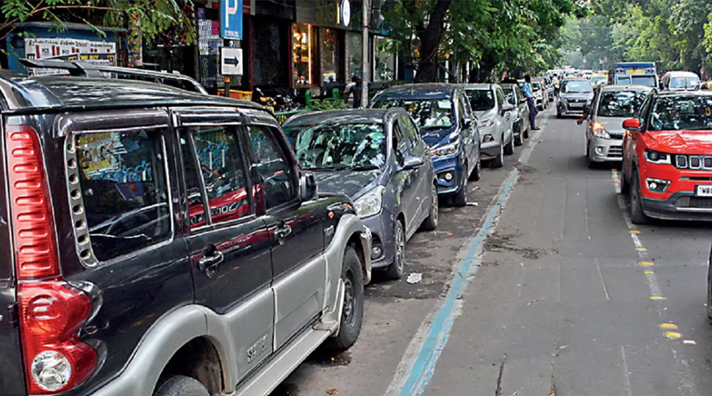 Kolkata Corporation changes car parking charge| Sangbad Pratidin