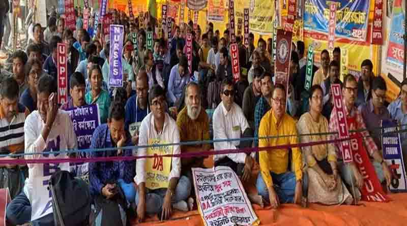 DA protesters in Kolkata withdraw hunger strike after 44 days | Sangbad Pratidin