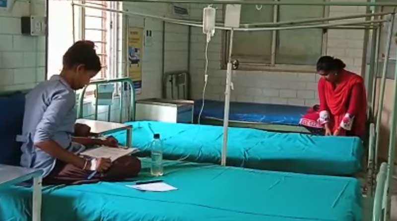 Student in Haroa appears for HS examination despite getting burnt from hospital | Sangbad Pratidin