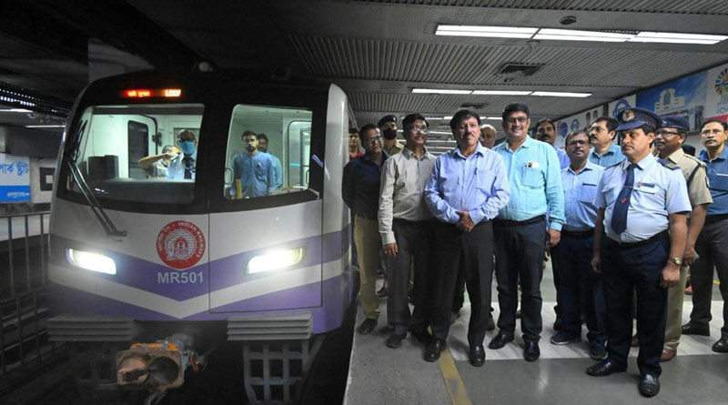 Kolkata Metro: Dalian wreck finally starts running with passengers। Sangbad Pratidin