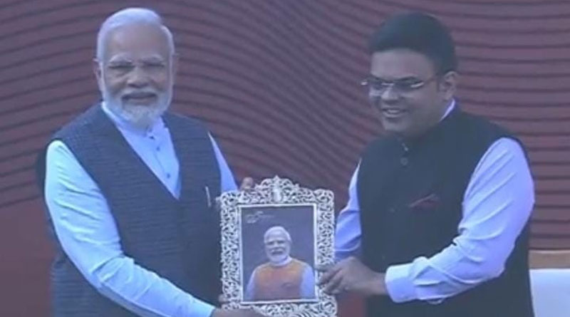 চূড়ান্ত আত্মকেন্দ্রিক! নরেন্দ্র মোদি স্টেডিয়ামে মোদির সংবর্ধনা নিয়ে তোপ কংগ্রেসের