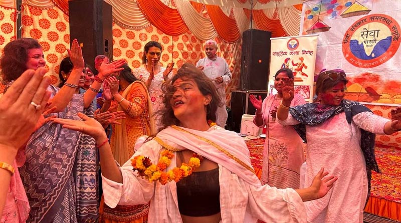 In a first, RSS invites transgenders to Holi Milan | Sangbad Pratidin