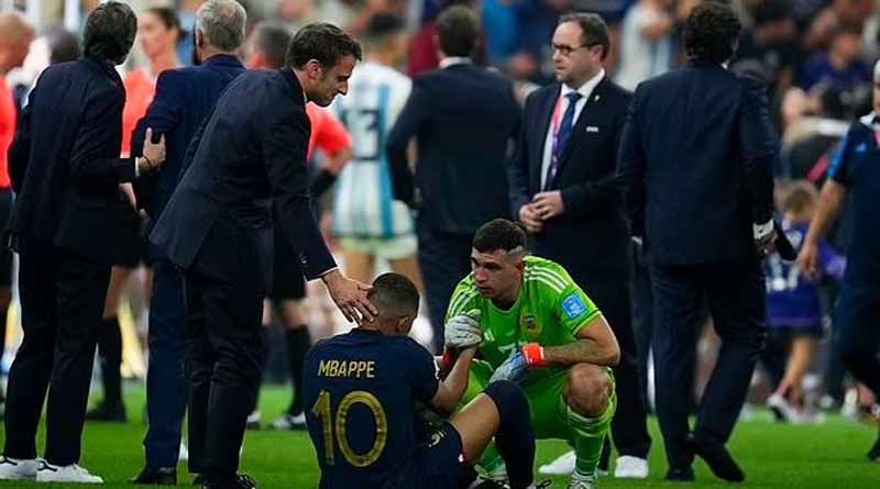 Here is what Emi Martinez said to Mbappe just after world cup final । Sangbad Pratidin