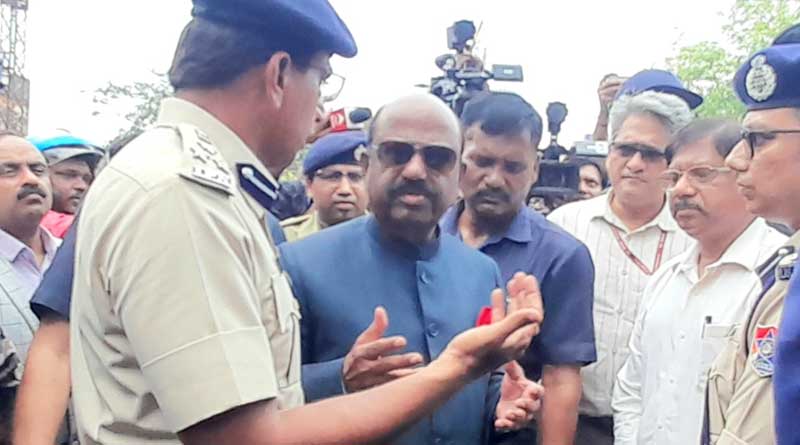 WB governor C V Anand Bose visit affected areas in Rishra | Sangbad Pratidin