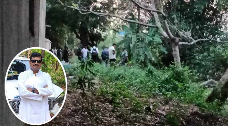 মোবাইল খুঁজতে গিয়ে উদ্ধার নথিবোঝাই ব্যাগ, বড়ঞার তৃণমূল বিধায়কের পুকুরেই লুকিয়ে রহস্য?