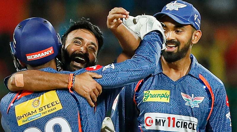 IPL 2023: চিন্নাস্বামীতে শেষ পাঁচ ওভারে রুদ্ধশ্বাস লড়াই, কোহলিদের হারিয়ে উচ্ছ্বসিত রাহুল