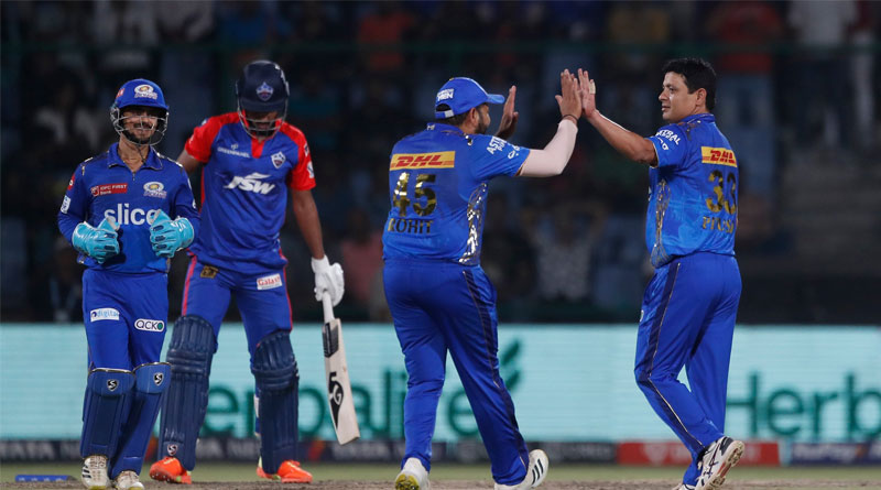 রোহিতের হাফসেঞ্চুরি, বুড়ো হাড়ে ভেলকি পীযুষের, চলতি আইপিএলে প্রথম জয় মুম্বইয়ের