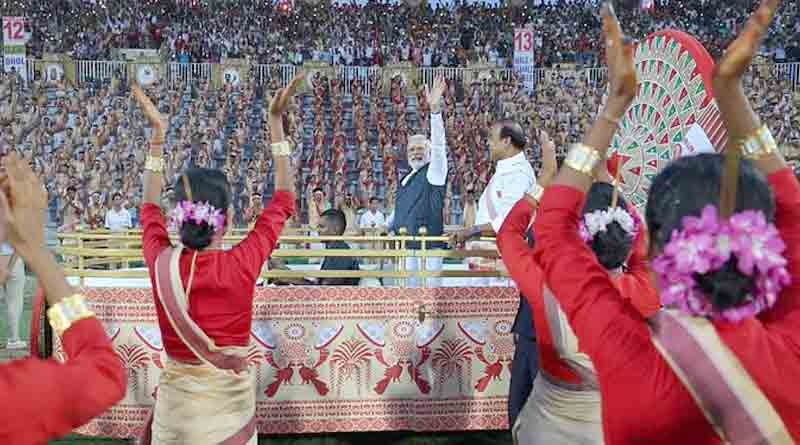রেকর্ড গড়ে গিনেস বুকে নাম উঠল অসমের বিহুর, আপ্লুত প্রধানমন্ত্রী