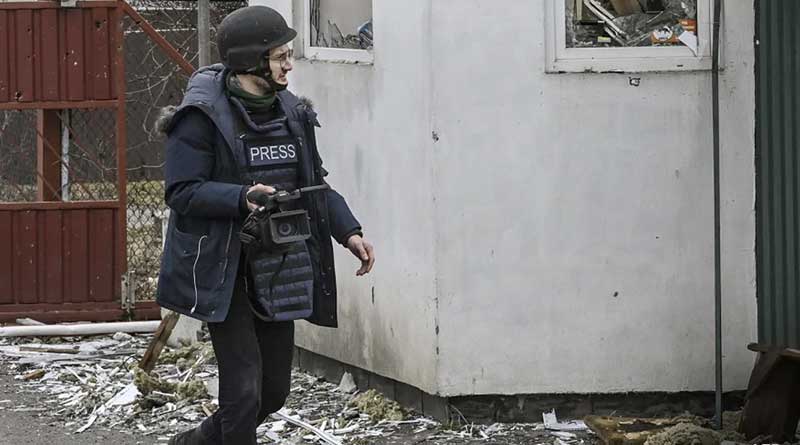 AFP Journalist Killed In Eastern Ukraine By Rocket Fire | Sangbad Pratidin