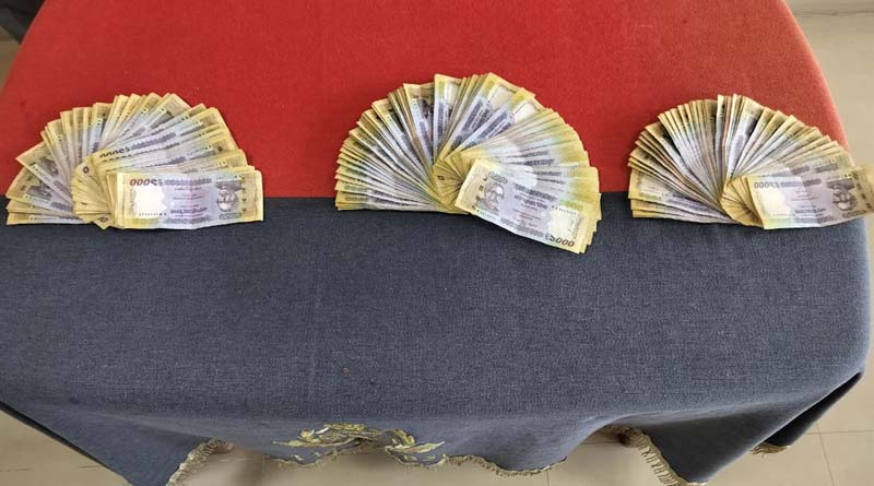 BSF arrests three for allegedly smuggling Bangladeshi currency from Petrapole | Sangbad Pratidin