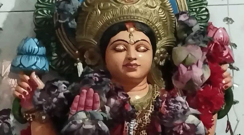Mansa Idol's eyes suddenly closed in Birbhum, what's the matter | Sangbad Pratidin
