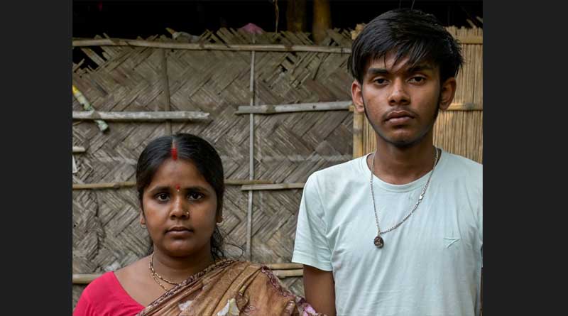 ছেলের সঙ্গে উচ্চমাধ্যমিক পাশ করলেন মা, নম্বরের দৌড়ে কে রইলেন এগিয়ে?