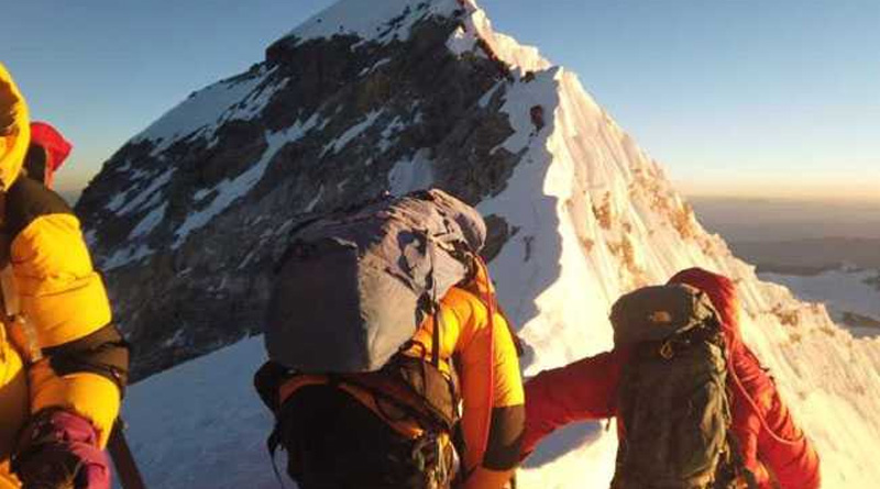 Indian climber dies after attempting to climb mount Everest with pacemaker | Sangbad Pratidin