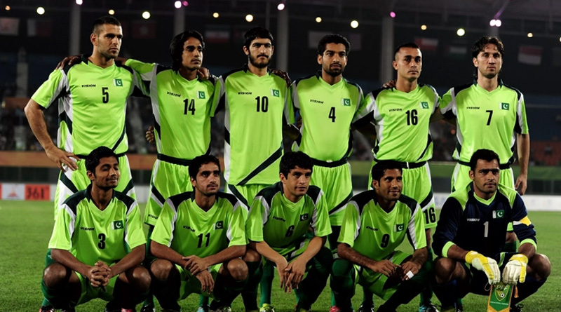 Pakistan Football squad in visa trouble, will face India within few hours of landing | Sangbad Pratidin