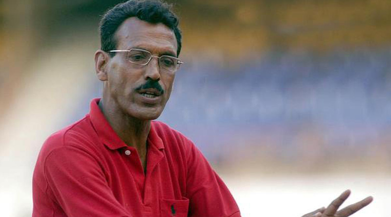 Former footballer Subrata Bhattacharya lost lakhs of money from Bank account | Sangbad Pratidin
