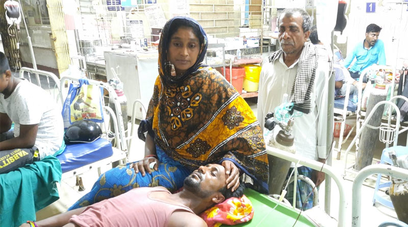 Katwa Migrant worker recalling memory of survival from Odisha Train Crash | Sangbad Pratidin