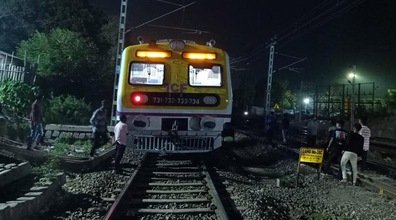 Local train derailed in Kharagpur after Coromandel express | Sangbad Pratidin