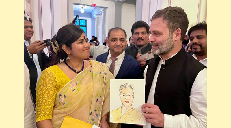 Artist in US Gifts Rahul Gandhi Portrait Of Sonia Gandhi | Sangbad Pratidin