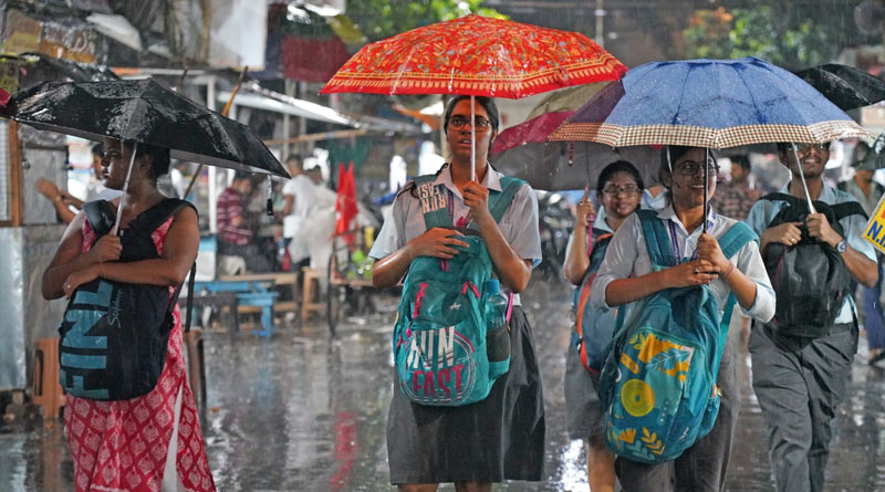 Kolkata to witness rain, MeT predicts downpour in several South bengal districts | Sangbad Pratidin