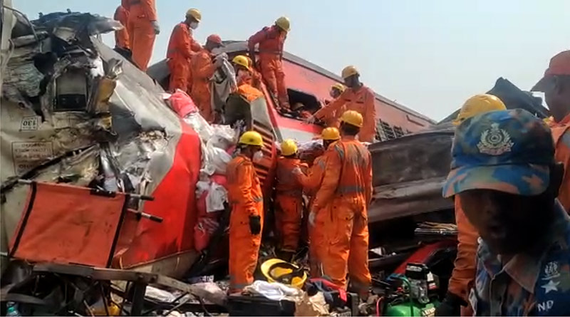 2 Women rescued Train Driver from Odisha Train Clash spot
