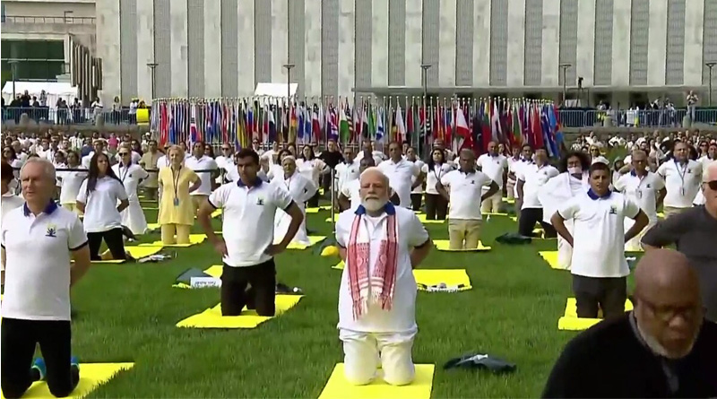 PM Modi celebrates International Yoga Day at UN headquarters, set world record | Sangbad Pratidin