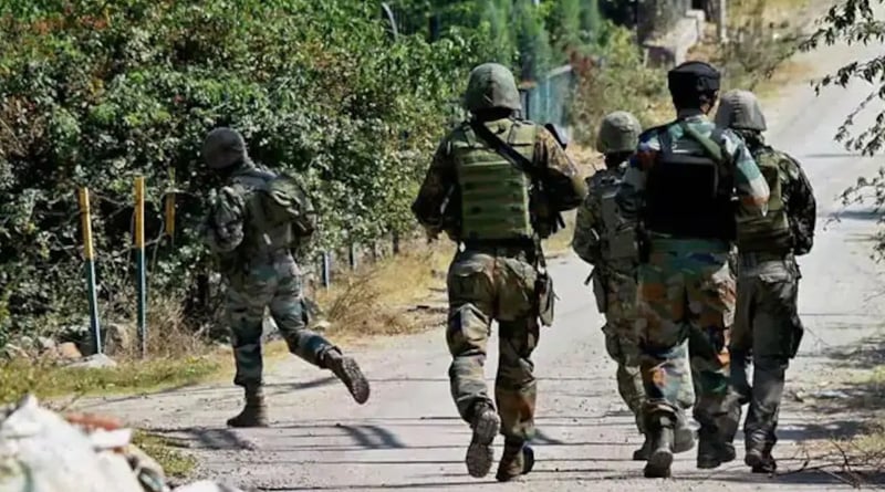 Pakistani terrorist shot dead during infiltration in Pathankot | Sangbad Pratidin