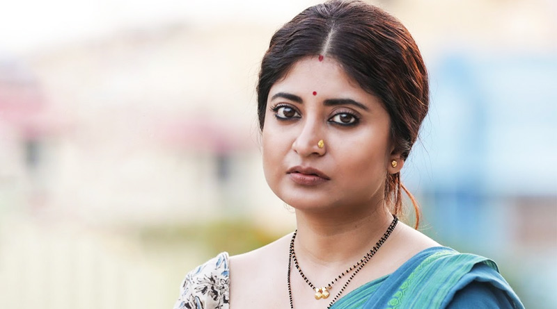 Hoichoi Noshtoneer review starring Sandipta Sen | Sangbad Pratidin