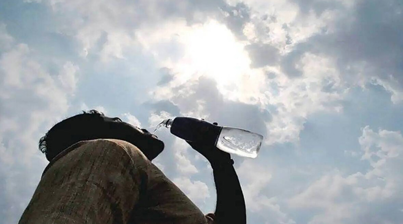 UP Heat Death: Govt sacks officer, states water problem for death | Sangbad Pratidin