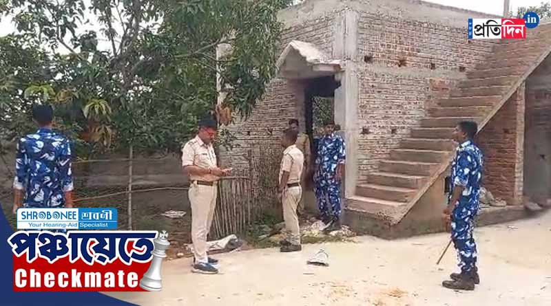Panchayat Poll: গেরস্থ বাড়িতে খড়ের আঁটির নিচে রাখা ড্রামে বোমা! ভোটের আগে দুবরাজপুরে বাড়ল আতঙ্ক