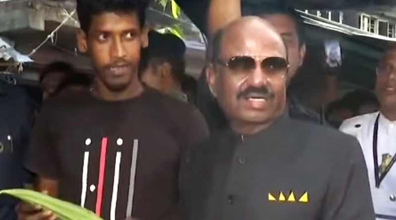 আচমকা অশান্ত ভাঙড়ের বাজারে রাজ্যপাল, কথা সবজি বিক্রেতাদের সঙ্গে, জানলেন দরদাম