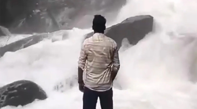 Man Slips and Falls In Karnataka Waterfall While Making Instagram Reel | Sangbad Pratidin