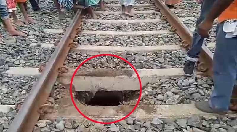 দিঘা যাওয়ার পথে রেললাইনে বড়সড় ধস, ব্যাহত ট্রেন চলাচল