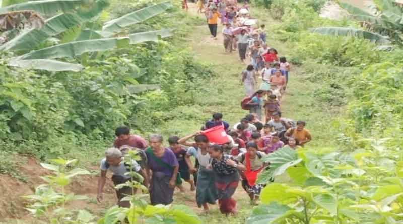 Over 700 Myanmar refugees entered Manipur in 2 days। Sangbad Pratidin