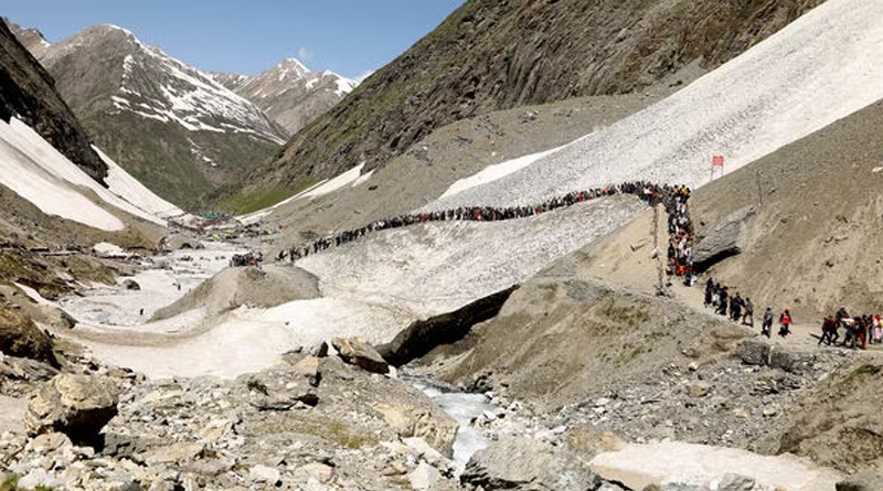 Amarnath Yatra suspended due to landslide on Jammu Srinagar National Highway | Sangbad Pratidi
