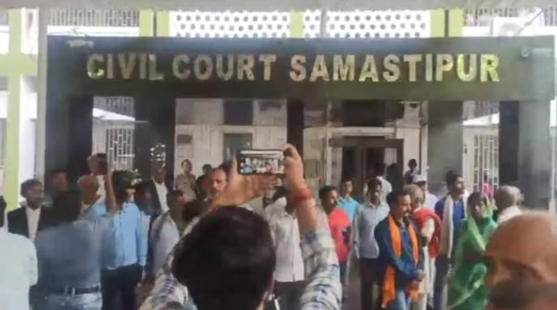 2 injured in firing at Bihar court and BJP slams Nitish Kumar over 'law and order' | Sangbad Pratidin