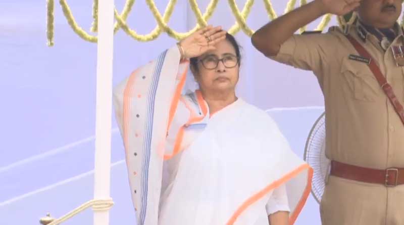 PM Modi calls for women empowerment in Independence Day, Mamata Banerjee hoists flag | Sangbad Pratidin