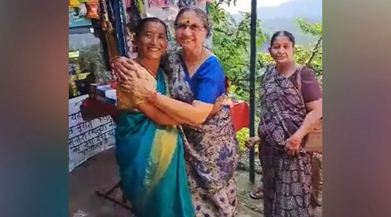 PM Modi's and Yogi Adityanath's Sister Met In Uttarakhand | Sangbad Pratidin
