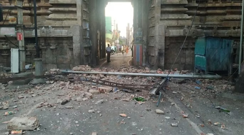 Portion of Srirangam temple Tamil Nadu collapses on Friday Night | Sangbad Pratidin