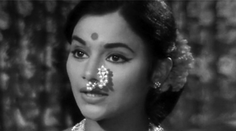 স্বামীর মৃত্যুর দেড় বছরের মধ্যেই প্রয়াত বলিউডের জনপ্রিয় অভিনেত্রী সীমা দেও