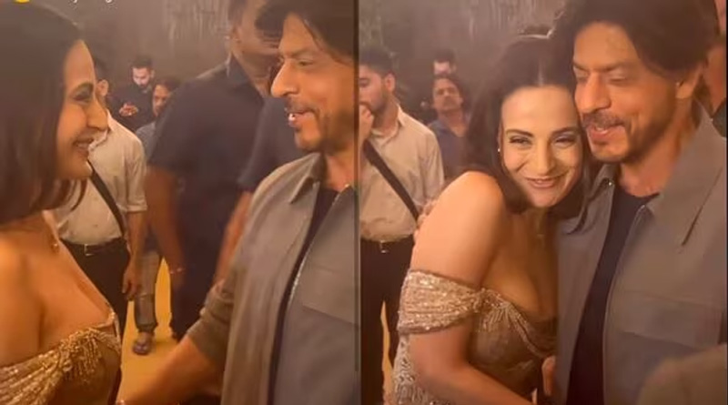 খোলামেলা পোশাকে শাহরুখকে কাছে টানার চেষ্টা আমিশার! ‘নতুন ছবি পাওয়ার ফাঁদ?’ কটাক্ষ নেটিজেনদের