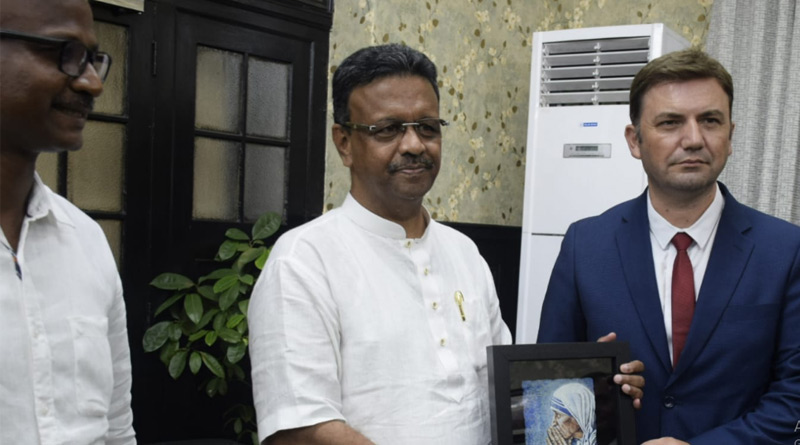 ম্যাসিডোনিয়ার সিস্টার সিটি হবে কলকাতা! বাংলার সঙ্গে ব্যবসায়িক গাঁটছড়ায় বাড়বে কর্মসংস্থান