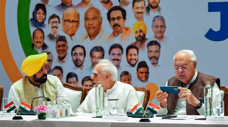 Drama at INDIA's Mumbai Meet As Ex-Congress Leader Kapil Sibal Enters | Sangbad Pratidin