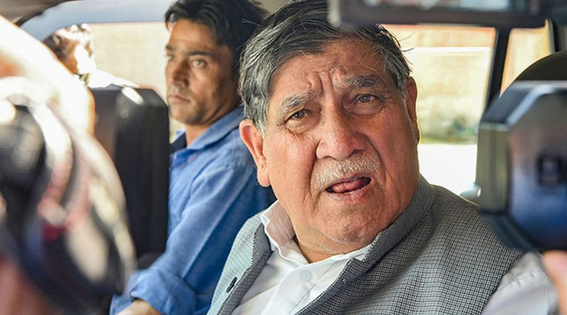 ‘পাকিস্তান জিন্দাবাদ’ স্লোগান, কাশ্মীরি সাংসদকে বেনজির ‘সাজা’ সুপ্রিম কোর্টের