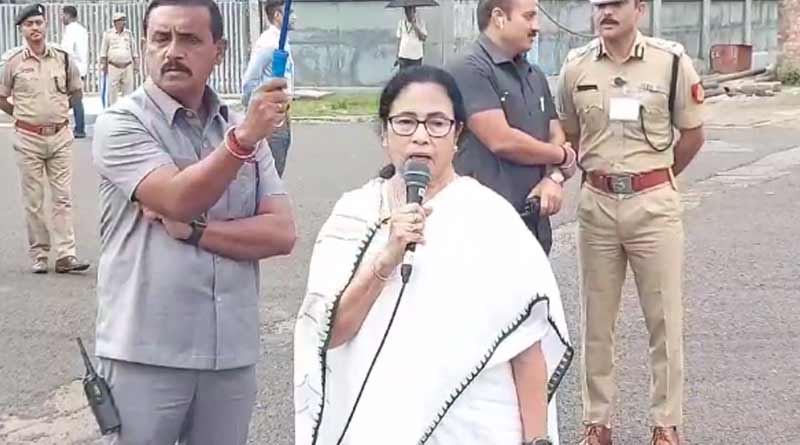 Huge security breach in Parliament, says Mamata Banerjee | Sangbad Pratidin