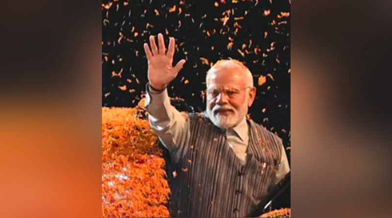 ‘রাজার কিছু যায় আসে না’, সেনা জওয়ানদের শহিদ হওয়ার দিনই উৎসবে মেতে মোদি! তোপ কংগ্রেসের