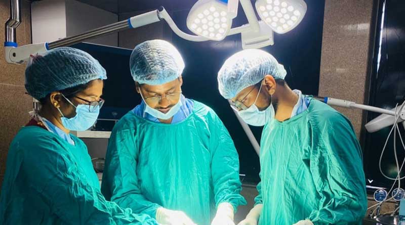 Doctors perform critical surgery, saves man with bullet wounds in skull | Sangbad Pratidin