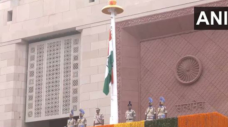 Jagdeep Dhankhar hoists national flag at new Parliament building | Sangbad Pratidin