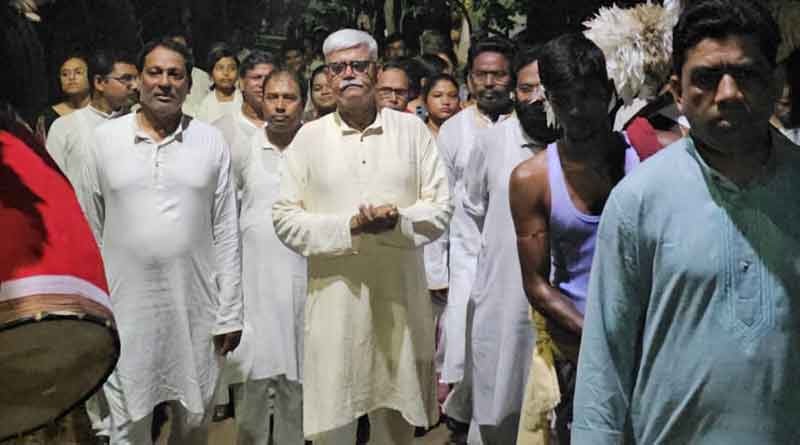 প্রাক্তনীরা ‘জঞ্জাল’, ইউনেস্কোর হেরিটেজ তকমার পরদিনই বিস্ফোরক বিশ্বভারতীর উপাচার্য