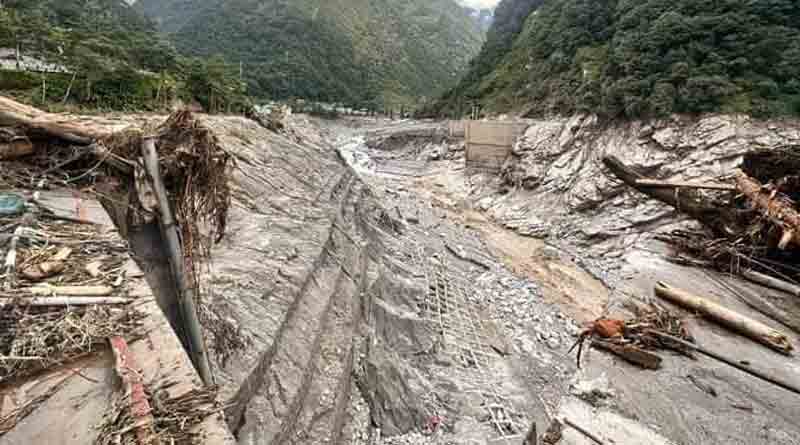 Chungthang in Sikkim devastated by flood | Sangbad Pratidin