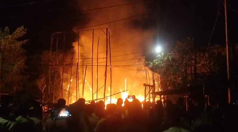 Durga Puja News: Massive fire broke out in a Durga Puja pandal at Malda । Sangbad Pratidin